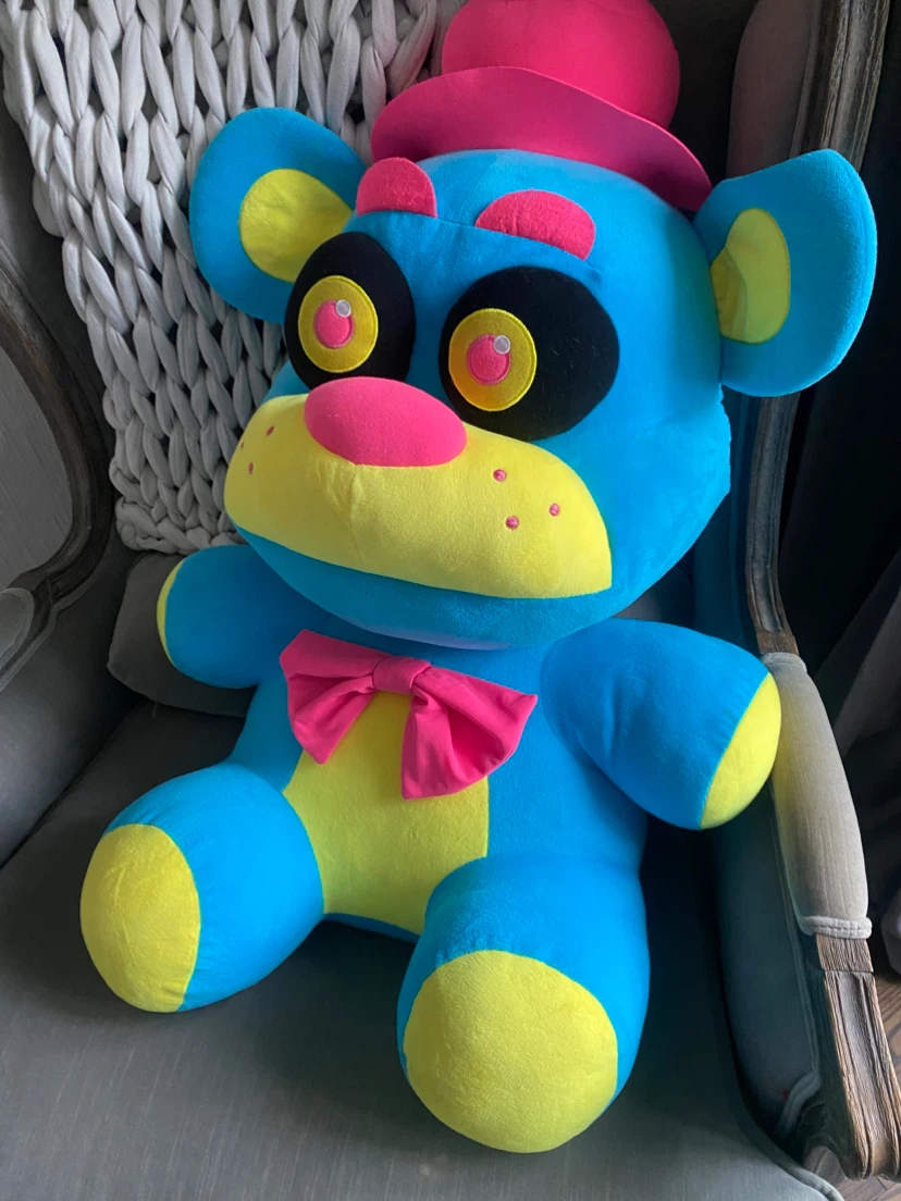 Five Nights at Freddy's Neon Plush Toy - photo 2