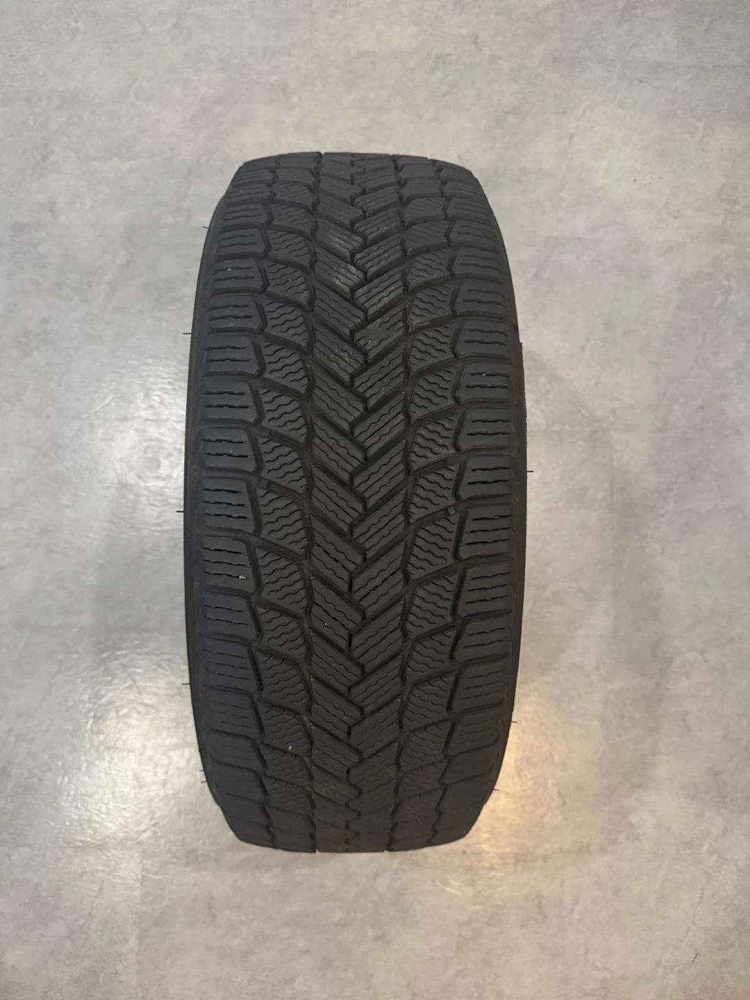 4 Michelin X-Ice Snow Tires 235/60R18 - photo 2