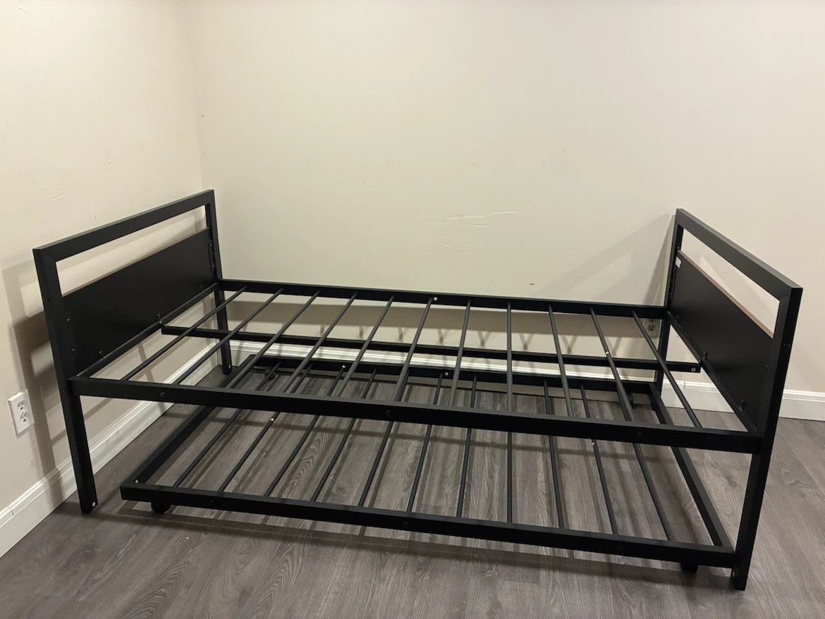 Metal Daybed with Trundle Frame
