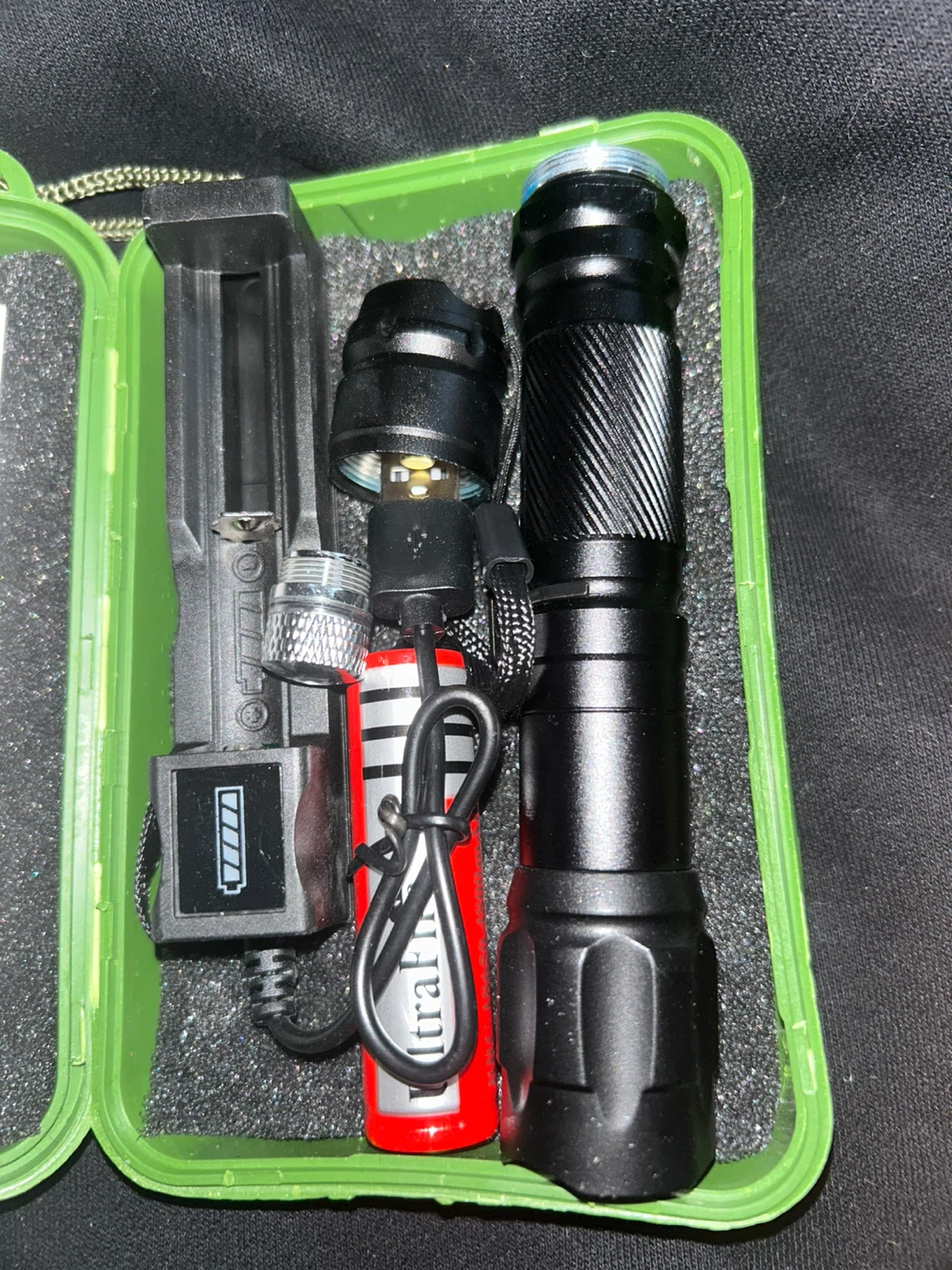 UltraFire LED Flashlight Kit