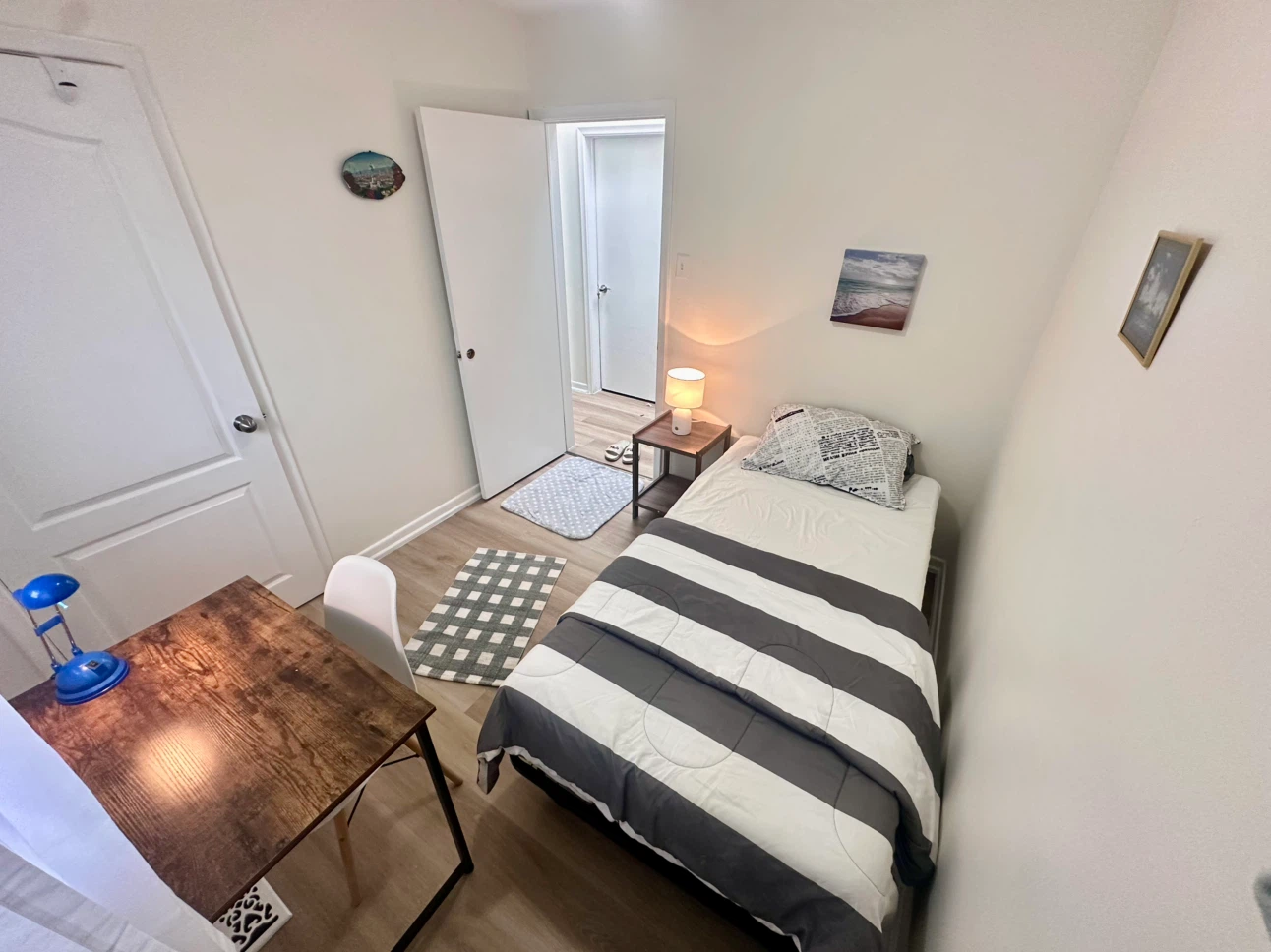Private room for rent - photo 2