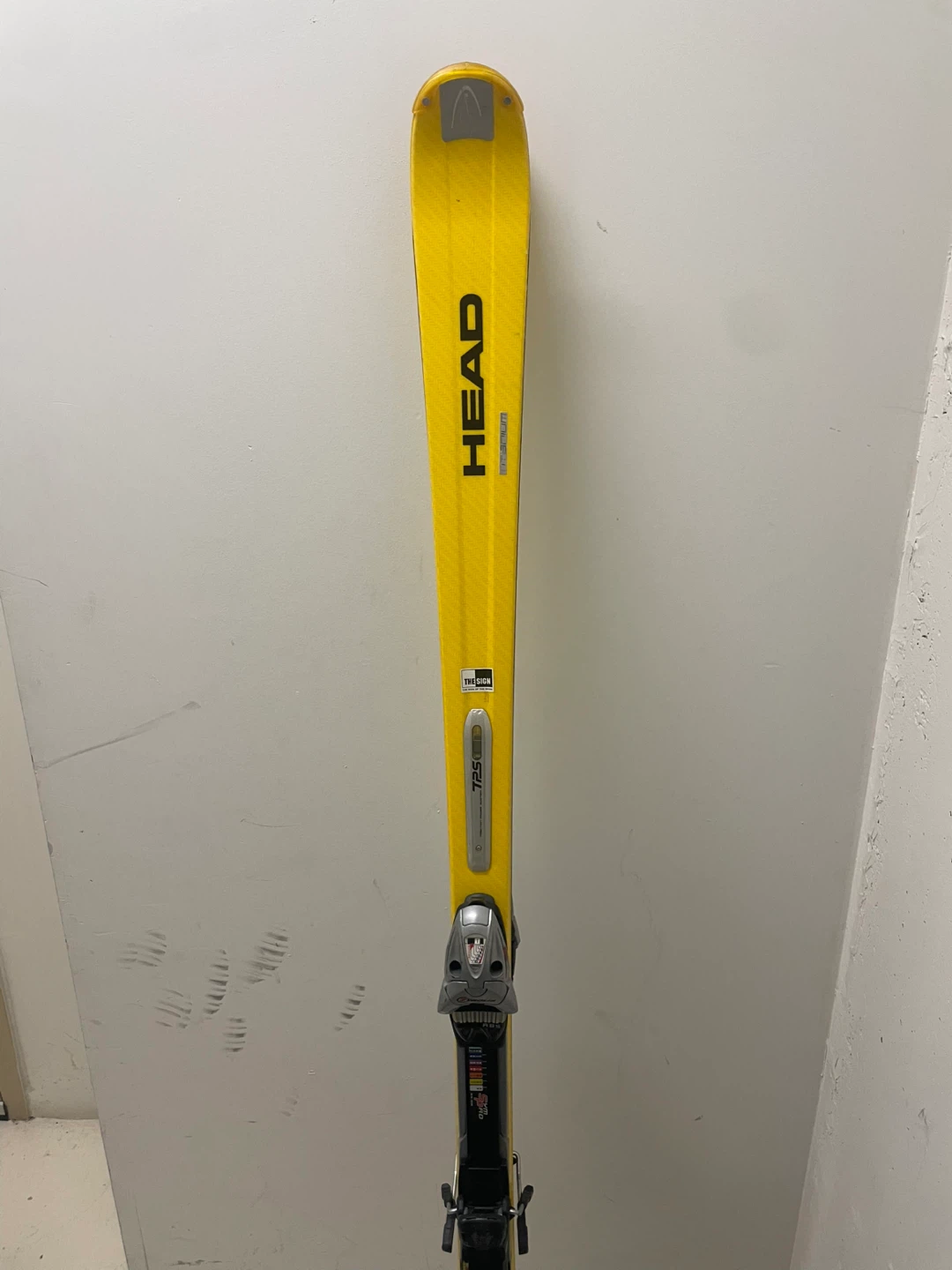 Head Cyber XP 60 Skis
