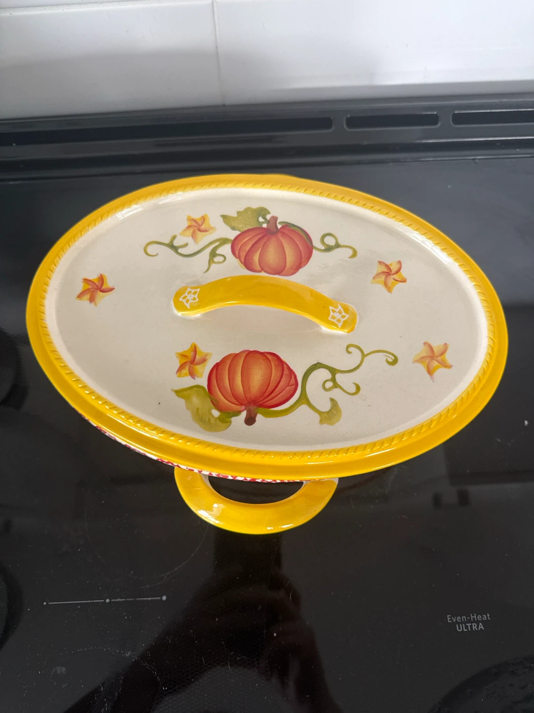 Temp-tations Pumpkin Pattern Oval Baking Dish with Lid - photo 2
