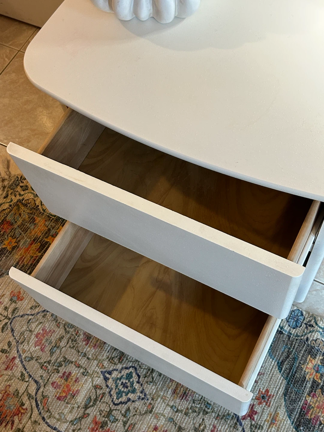White Two-Drawer Nightstand, solid wood - photo 3