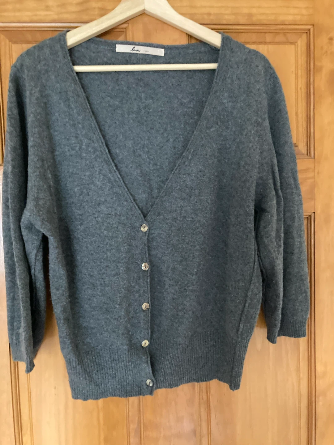 Lunn Paris grey Cashmere Cardigan Button-up