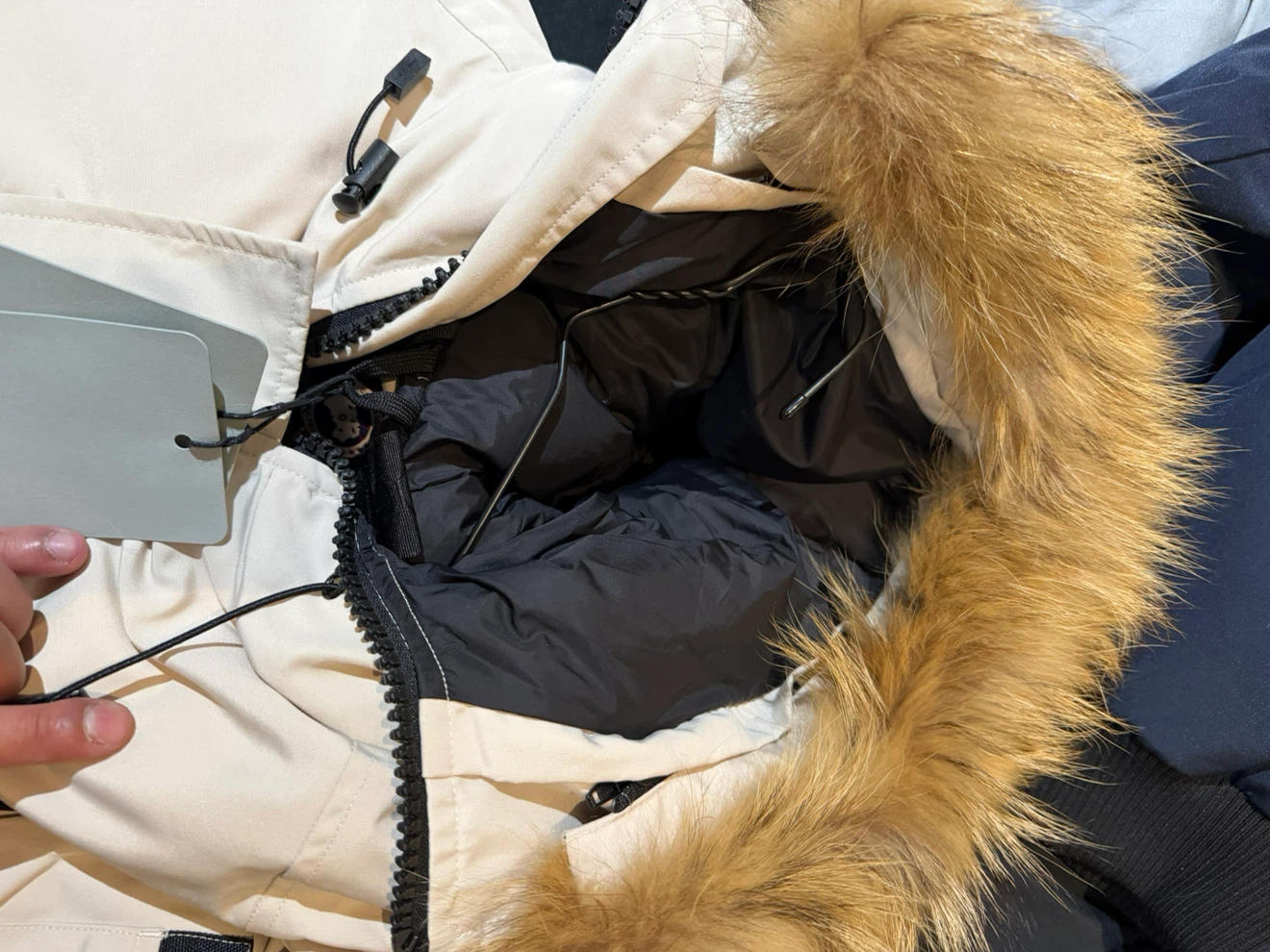 Canada Goose Bomber Jacket unisex - photo 5