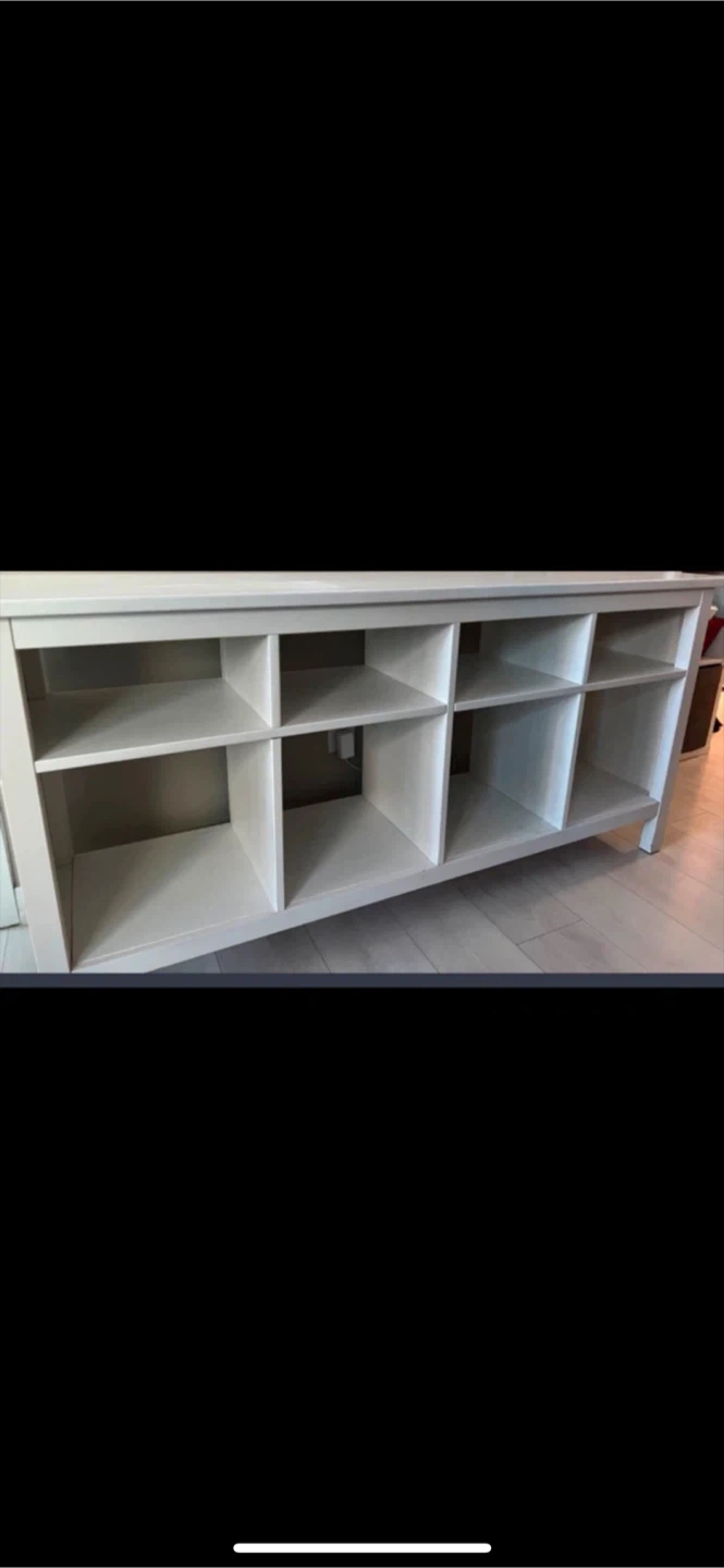 White Wooden Shelf Unit