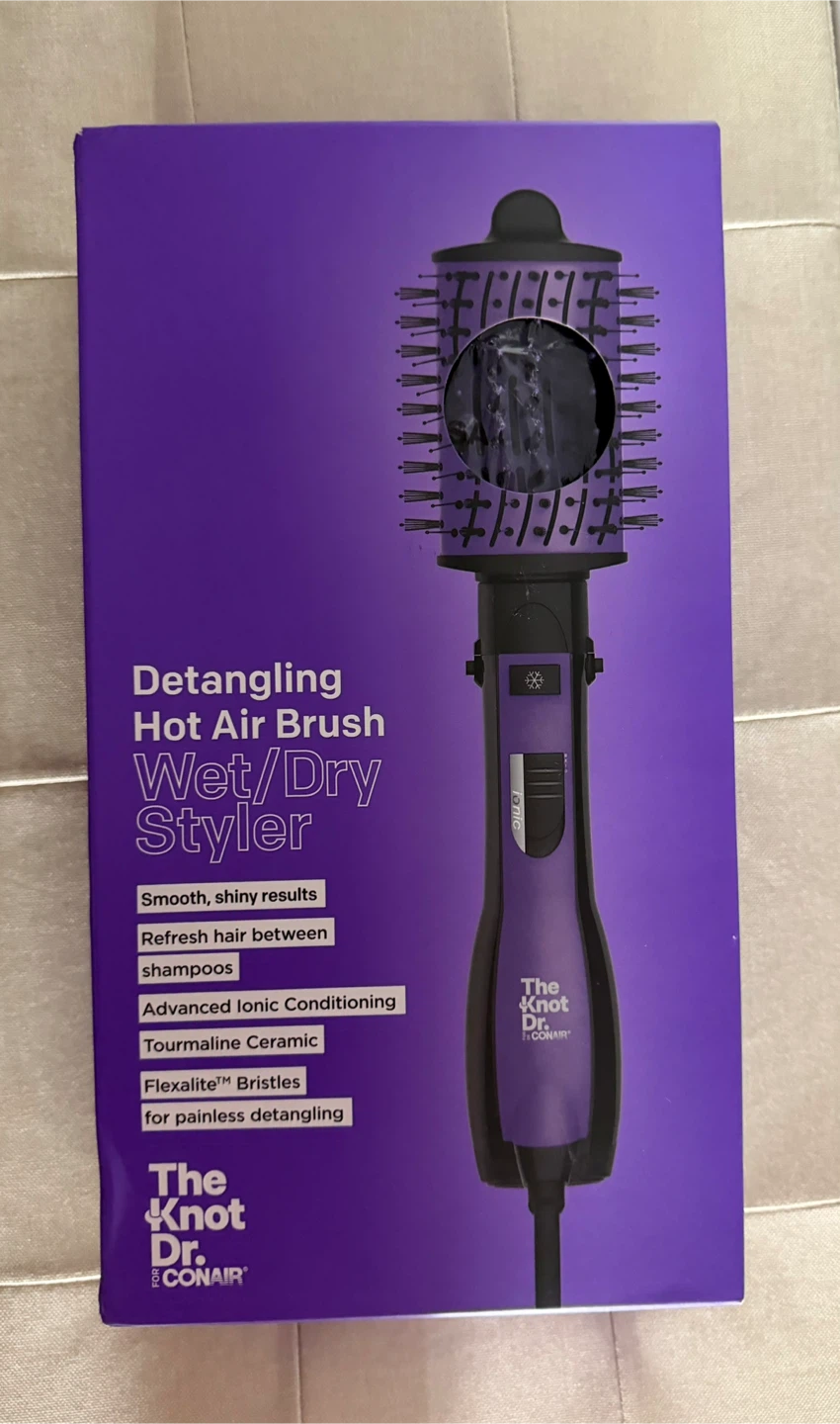 The Knot Dr Detangling Hot Air Brush Wet/ Dry Styler