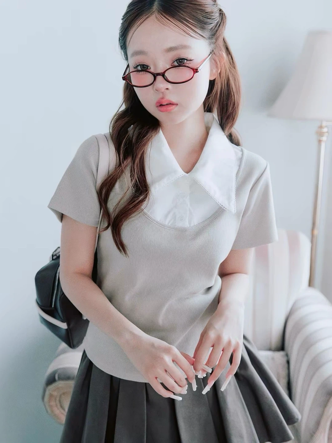 Collared short-sleeved pullover top