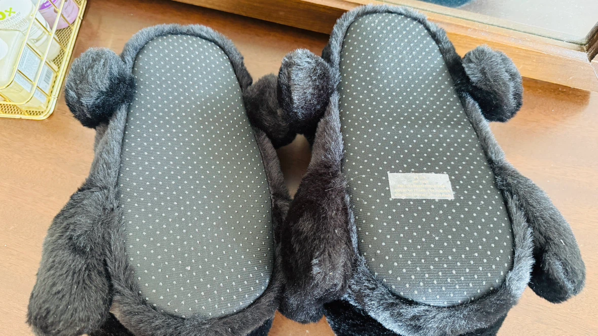 Women's Fuzzy Slippers Size S - Black Cat, New - photo 4