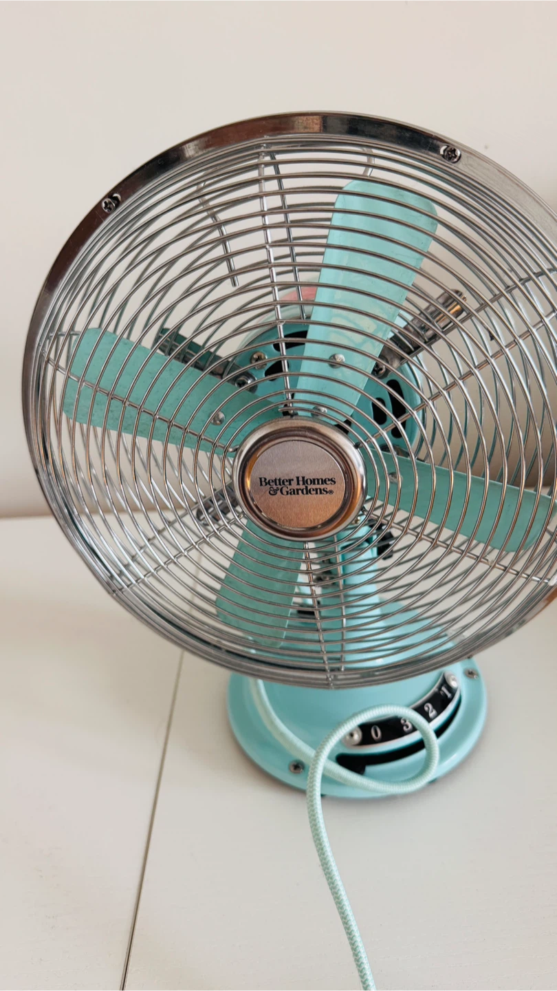 Retro Metal Table Fan 12in Mint - 3 Speed, Like New
