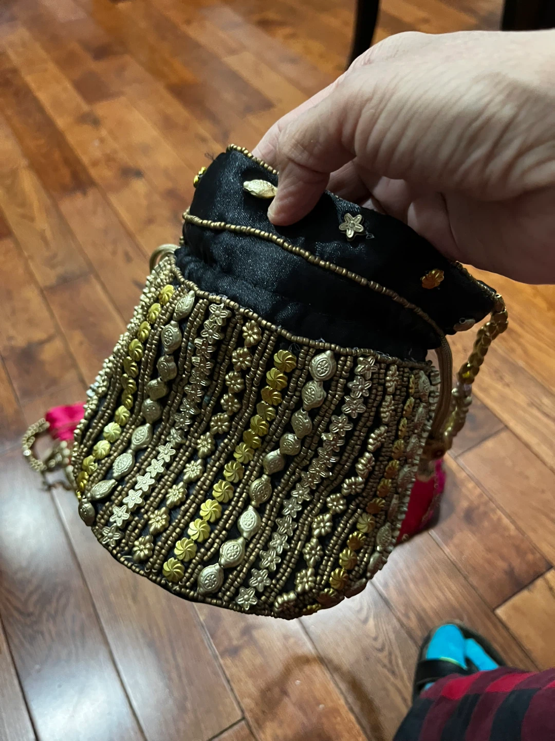 4 beautiful Indian evening purses or potlis - photo 2