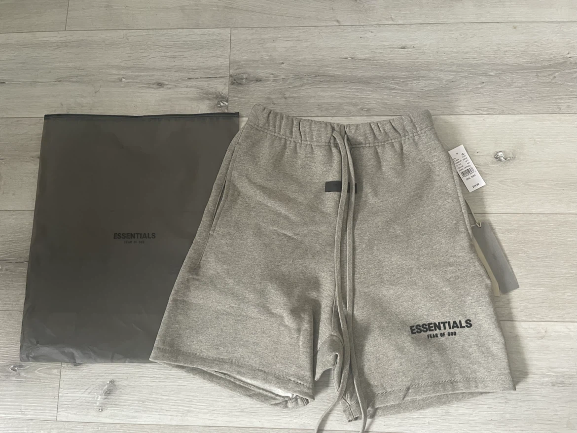 Essentials FOG Shorts Dark Oatmeal