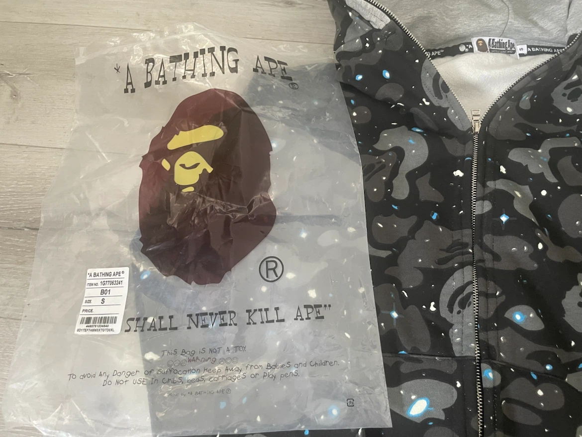 Bape Space Camo Hoodie - photo 3