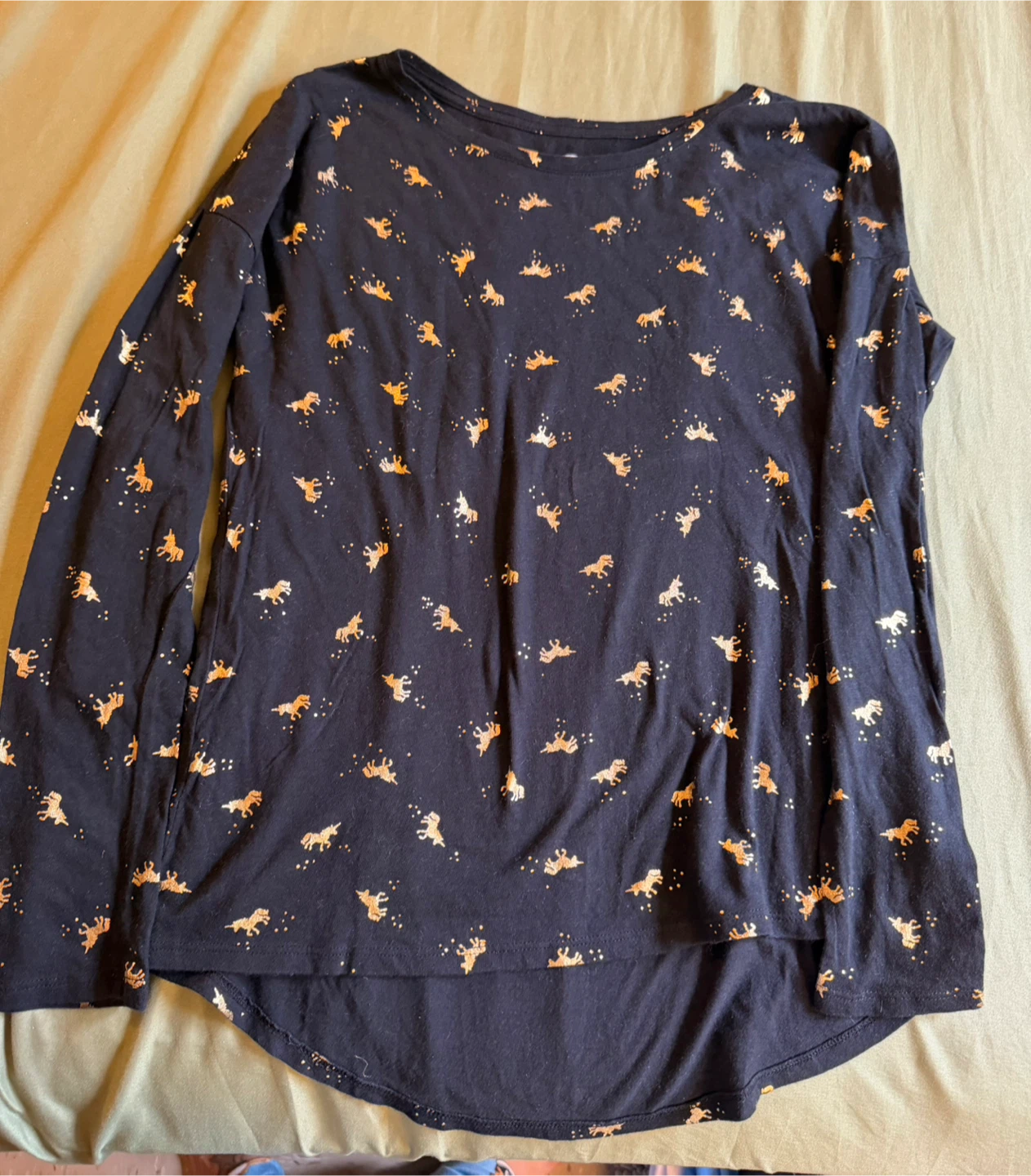 Old Navy unicorn print long sleeve top XL (14)