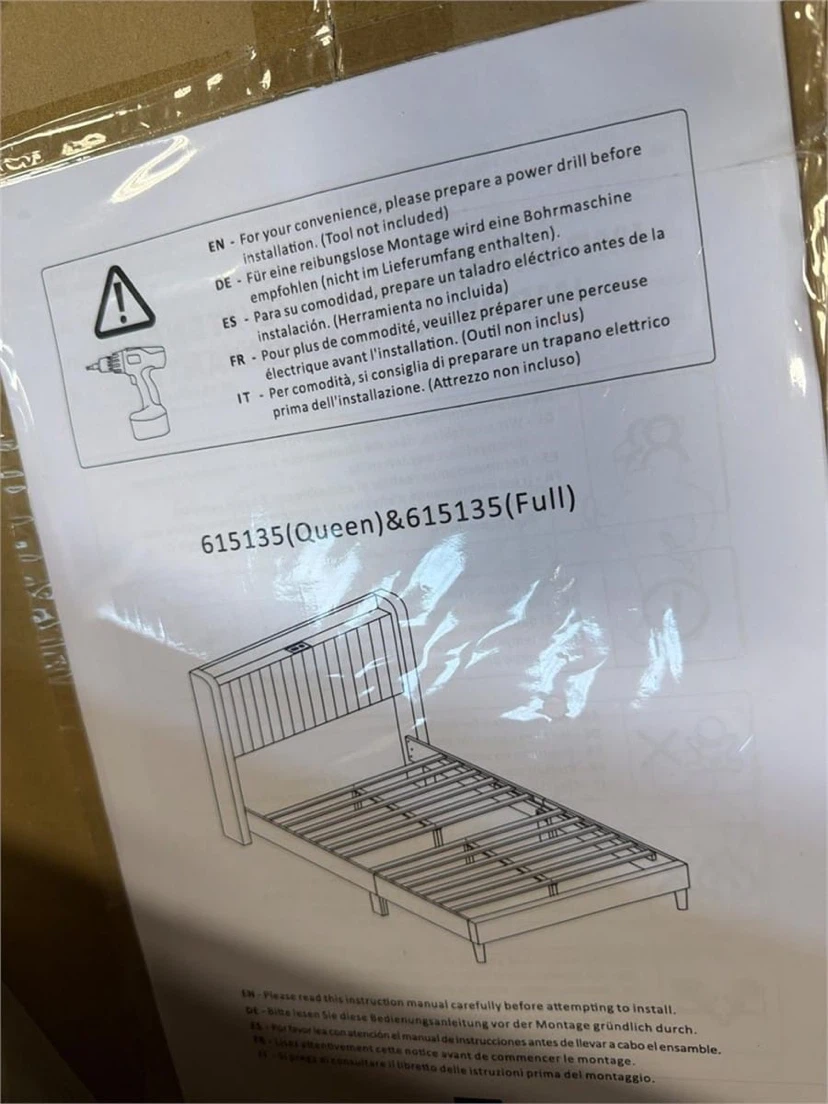 Yaheetech Velvet Queen Bed Frame with Charging Outlets - photo 3