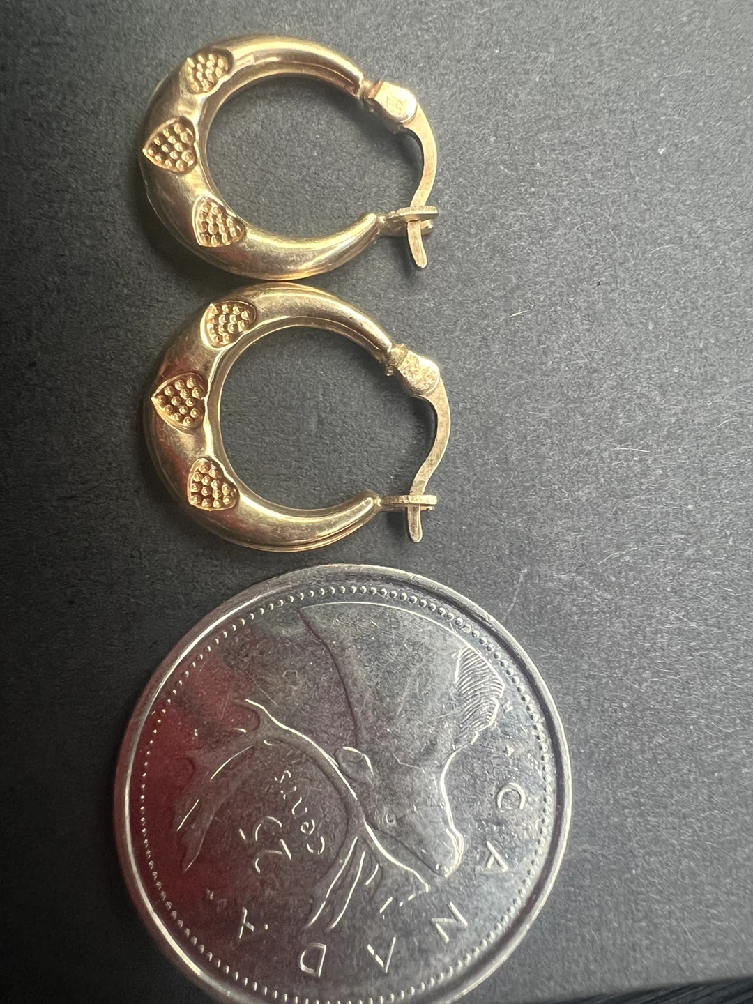 10K Gold Heart Hoop Earrings - photo 4