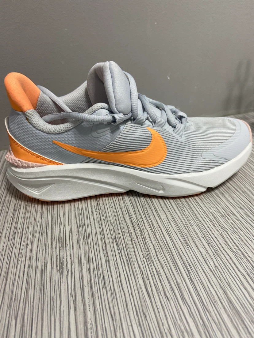 Nike Star Runner Shoes - photo 4