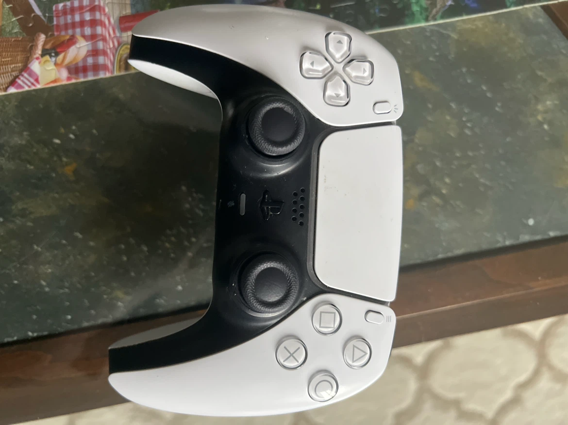 Sony PlayStation 5 DualSense Wireless Controller - photo 3