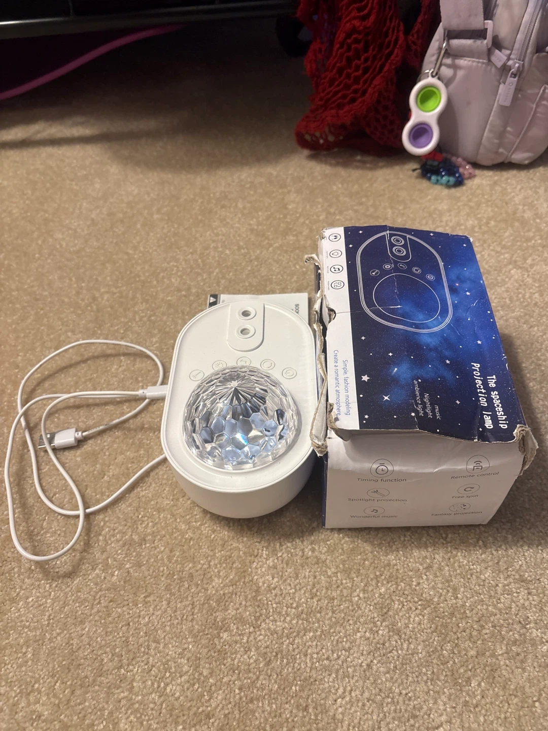 Sooncor Spaceship Projection Lamp - photo 3