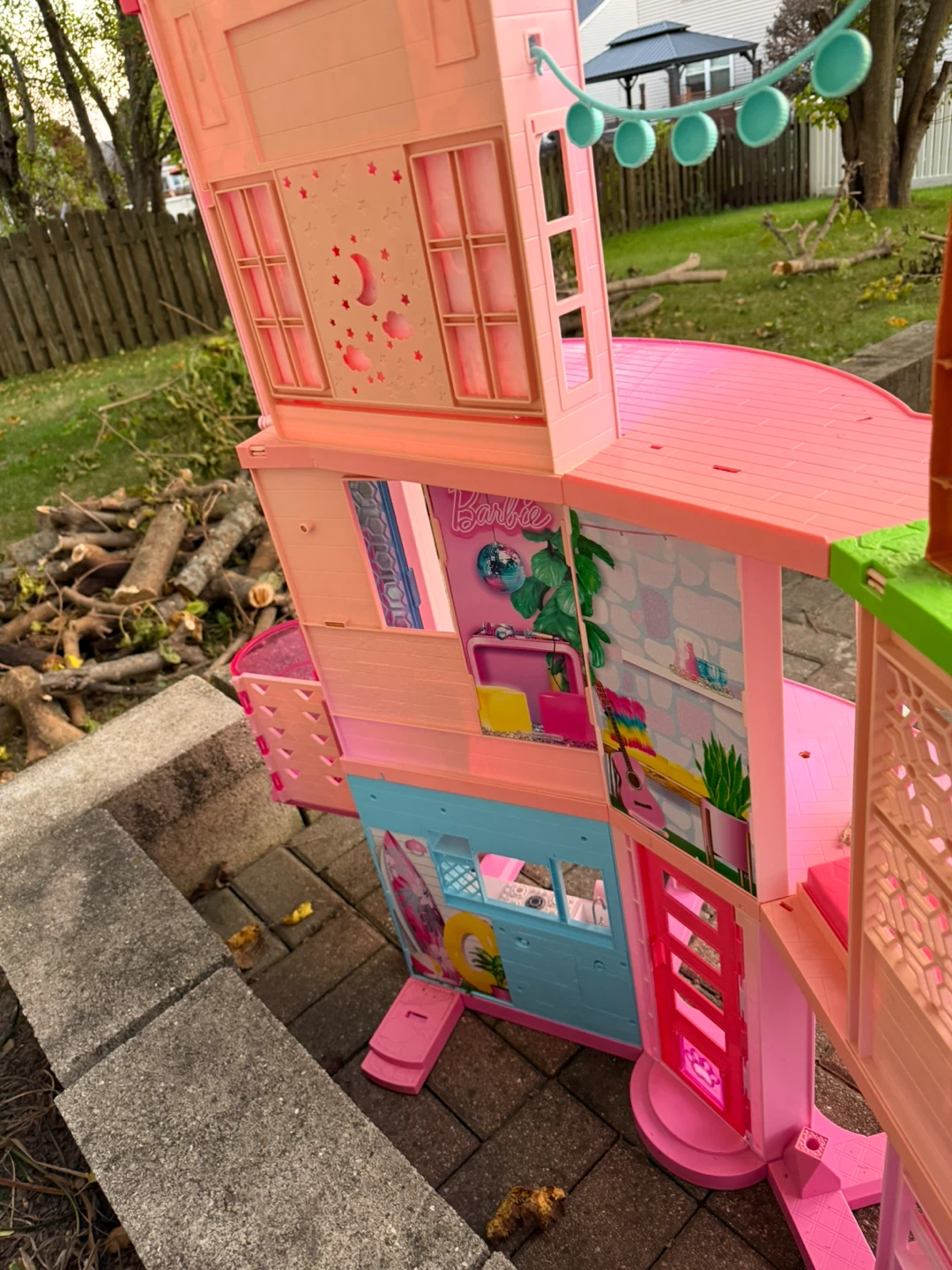 Barbie Malibu House Dollhouse - photo 5