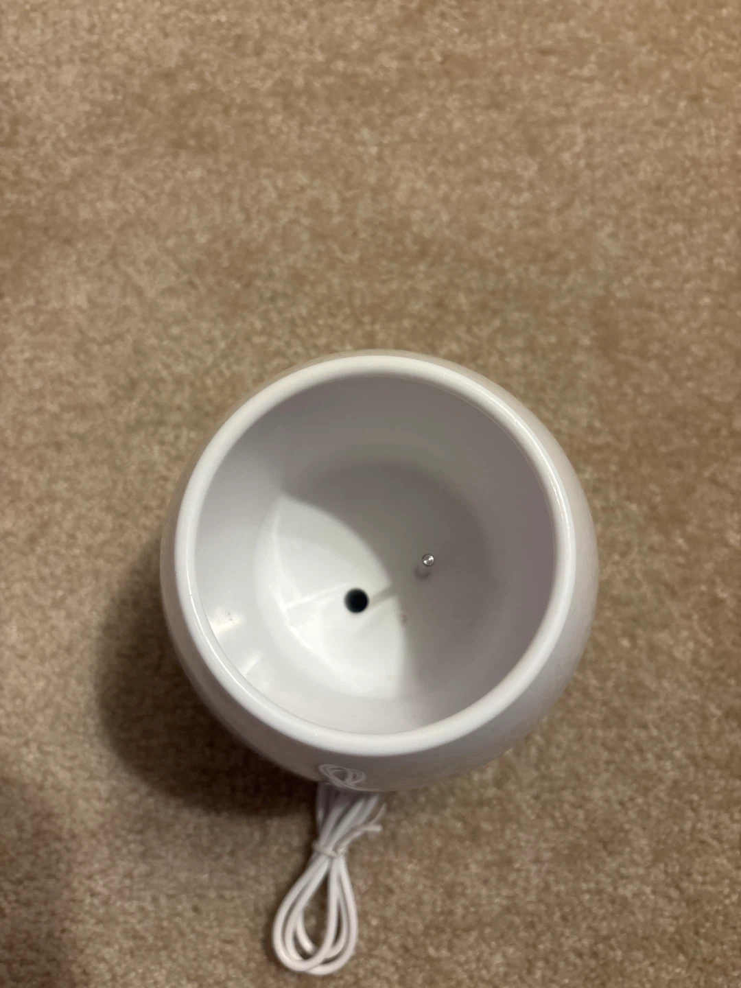 Aduro White Essential Oil Diffuser - photo 3