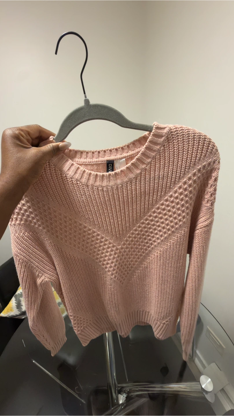 Assorted Women's Sweaters - photo 3