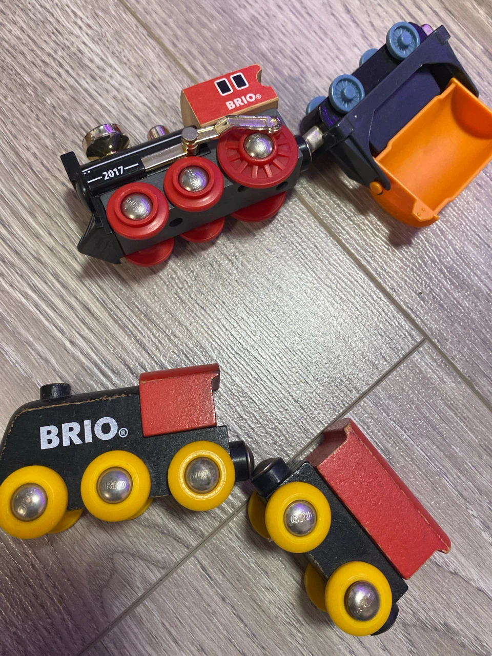 Brio Wooden Train Set - photo 4