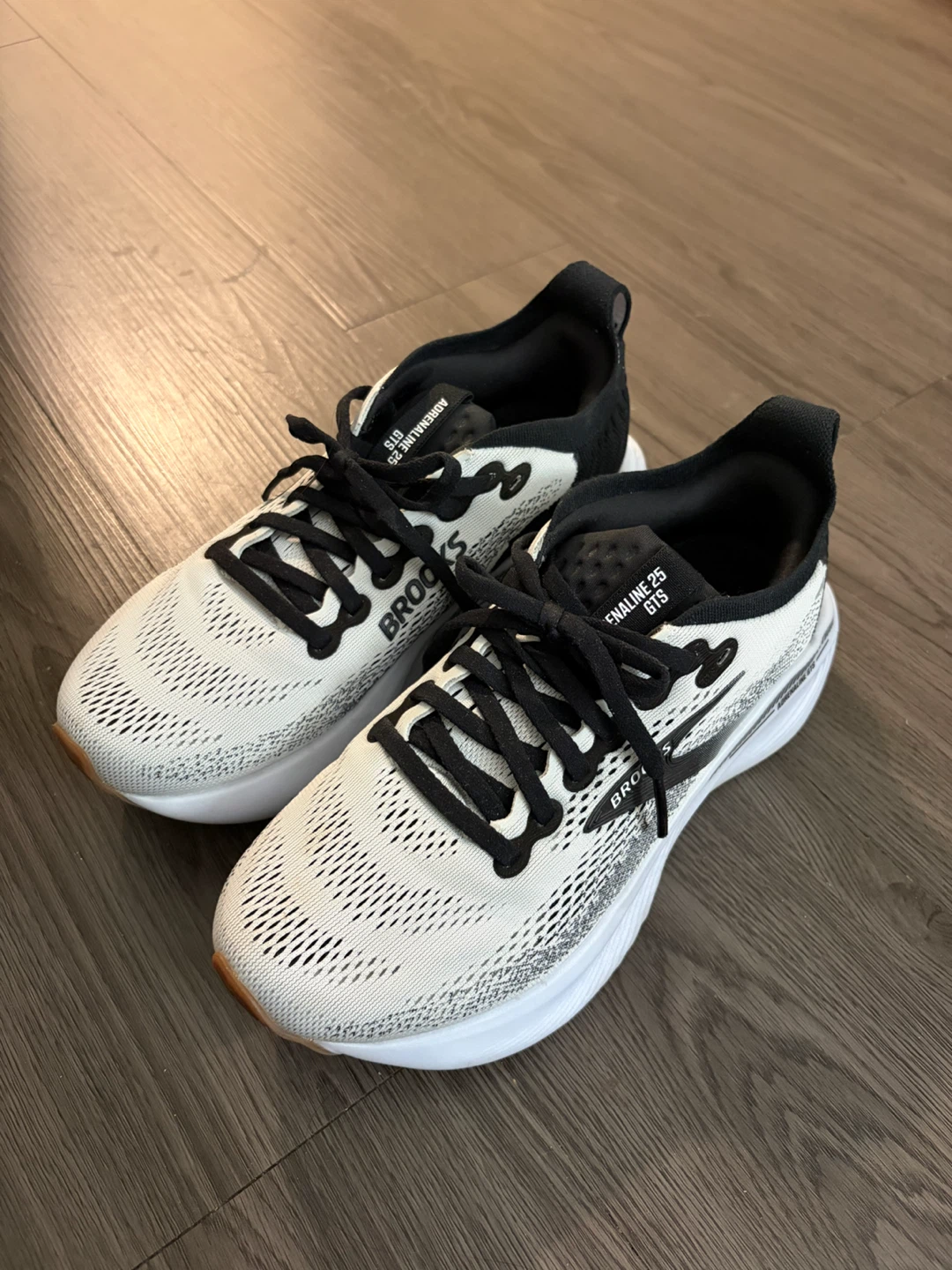 Brooks Adrenaline 25 GTS Running Shoes 6size