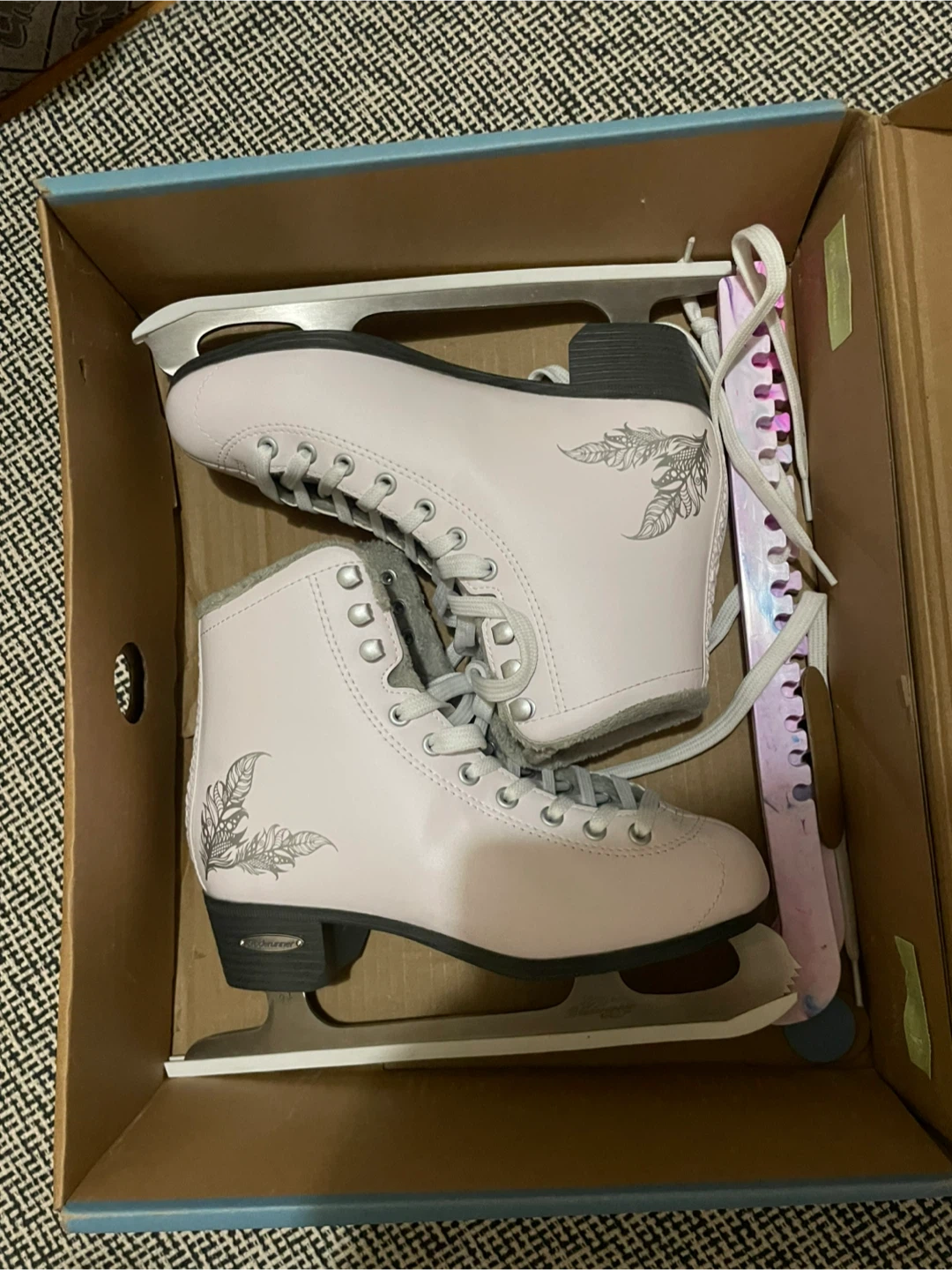 Bladerunner Aurora W Ice Skates White/Silver Size 7
