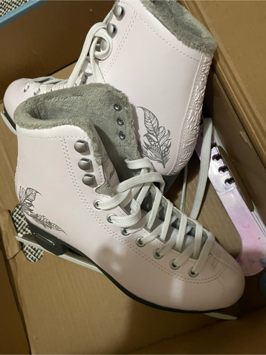 Bladerunner Aurora W Ice Skates White/Silver Size 7 - photo 2