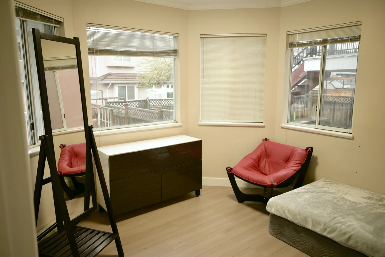 Room for rent - photo 5
