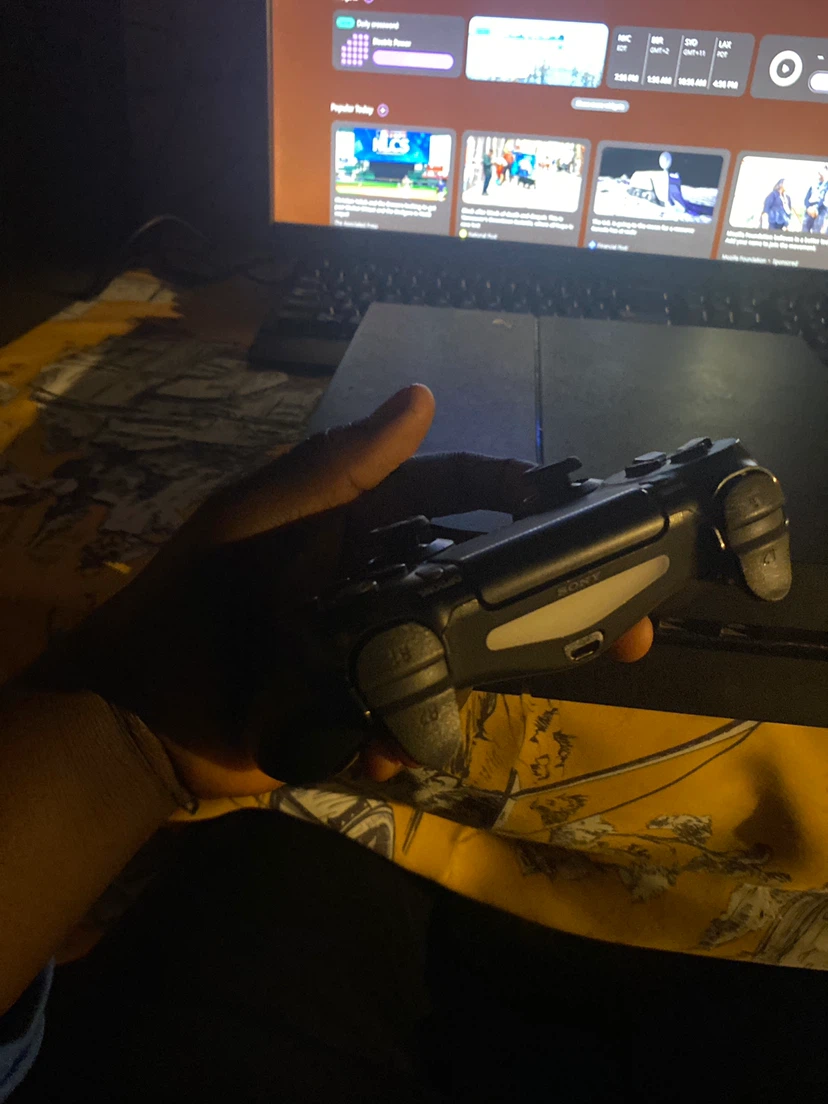 Sony PlayStation 4 Console with Controller - photo 2