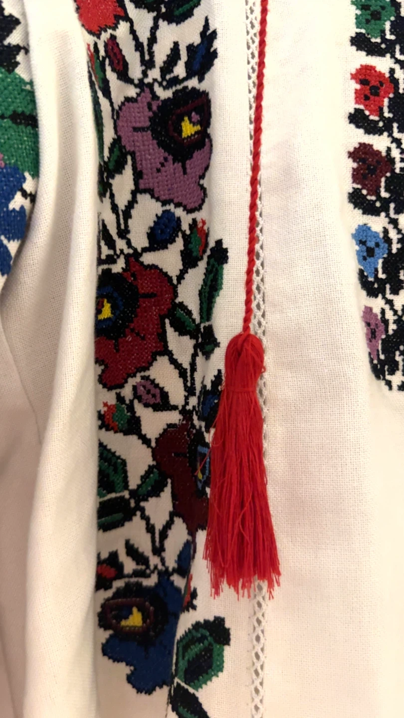 Ukrainian Vyshyvanka Embroidered Traditional Blouse - photo 4