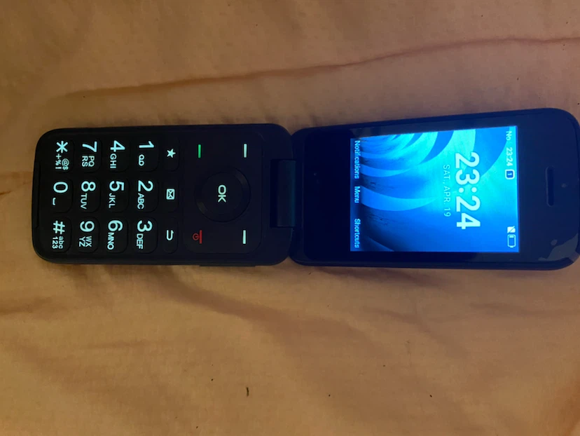 Tcl Go Flip Cell Phone - photo 3