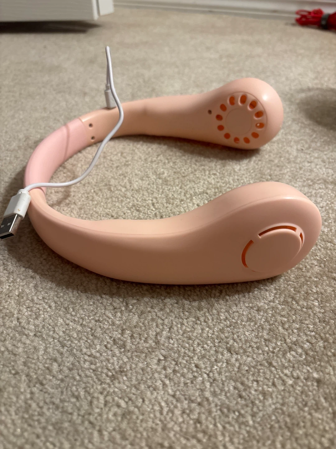Portable Pink Neck Fan in excellent condition - photo 3