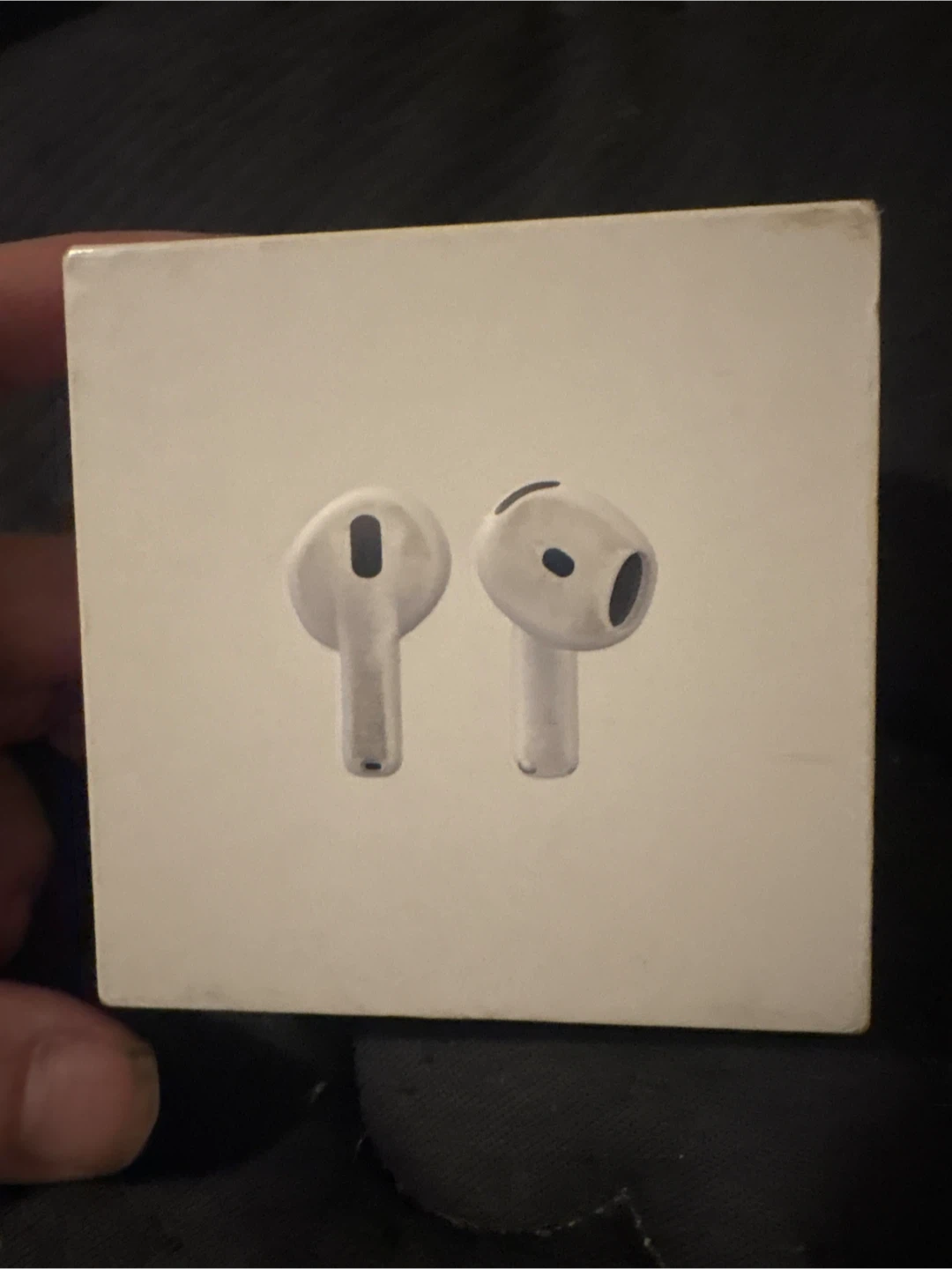 Apple AirPods Charging Case - photo 2