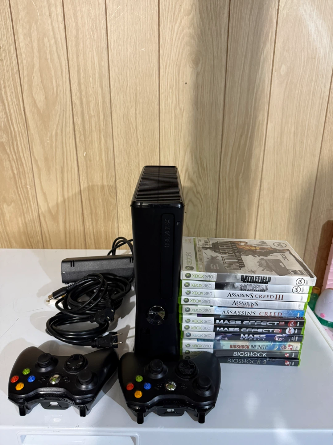 Xbox 360 Console Bundle with 2 Controllers
