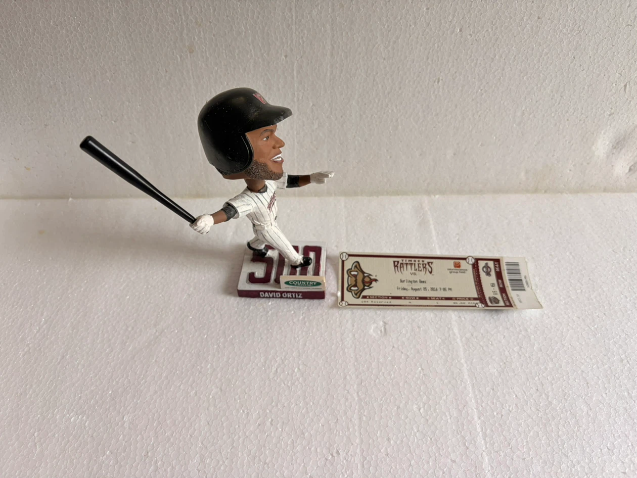 WISCONSIN TIMBER RATTLERS David Ortiz 500 HR Bobblehead - photo 2