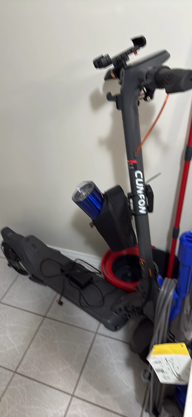 Cunfon Electric Scooter - photo 2
