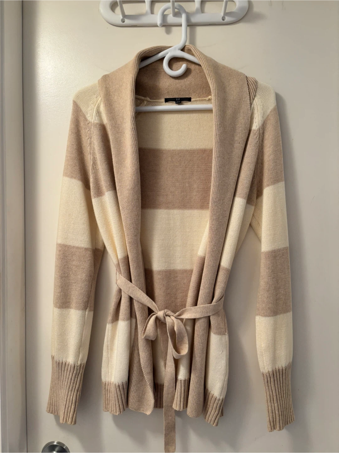 GAP Beige and Cream Striped Open-Front Cardigan L