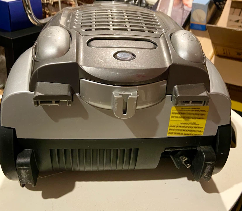 Fantom Canister Vacuum Cleaner - photo 4