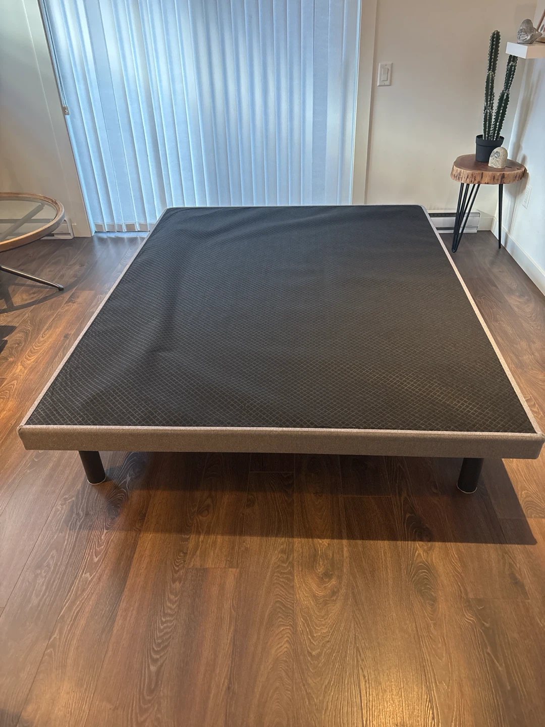 Queen size bed base frame