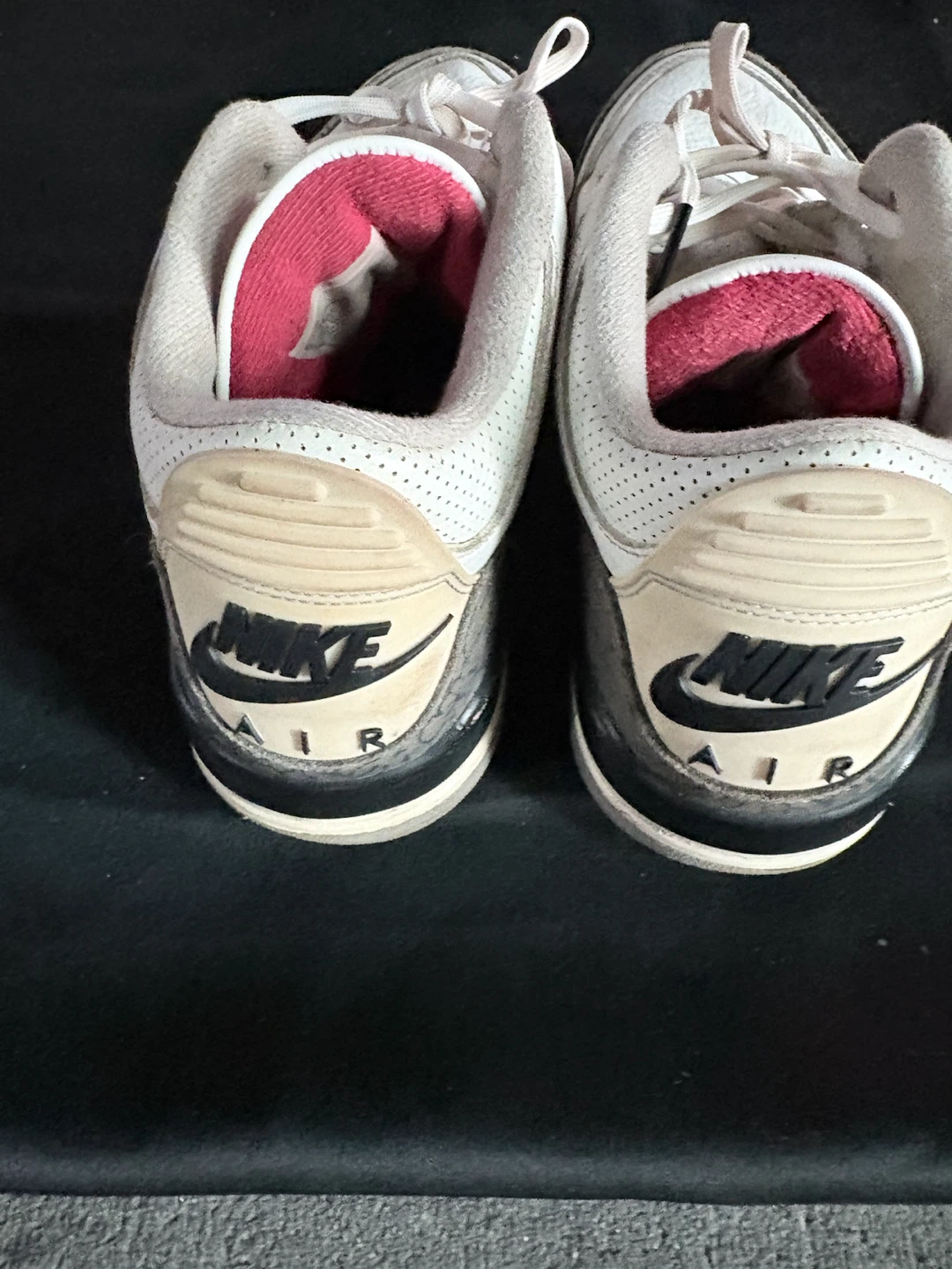Air Jordan 3 White Cement - photo 3