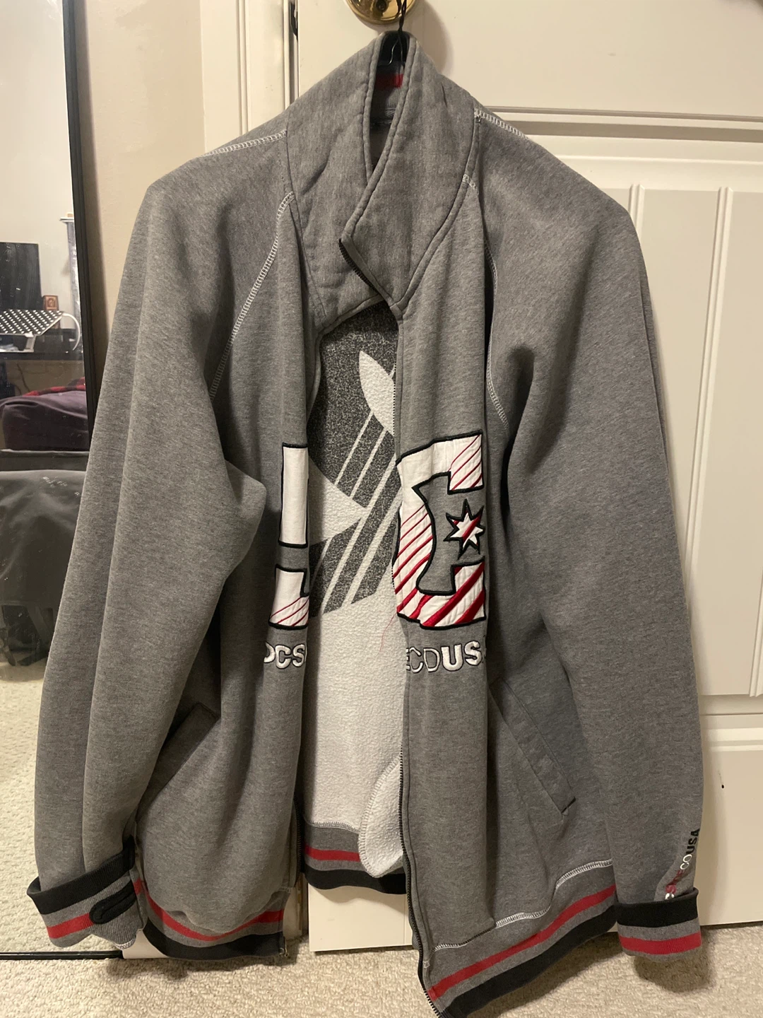 DC Shoes Grey Full-Zip Jacket Large