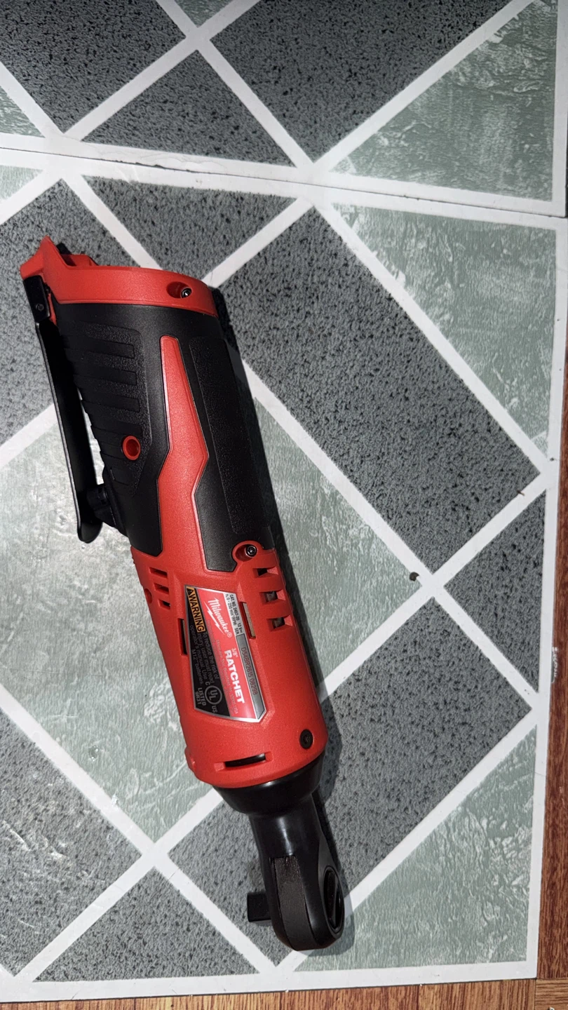 Milwaukee M12 3/8-inch Cordless Ratchet 2457-20 - photo 2