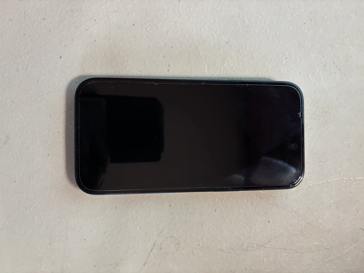 iPhone 15 128GB (Black) - photo 4