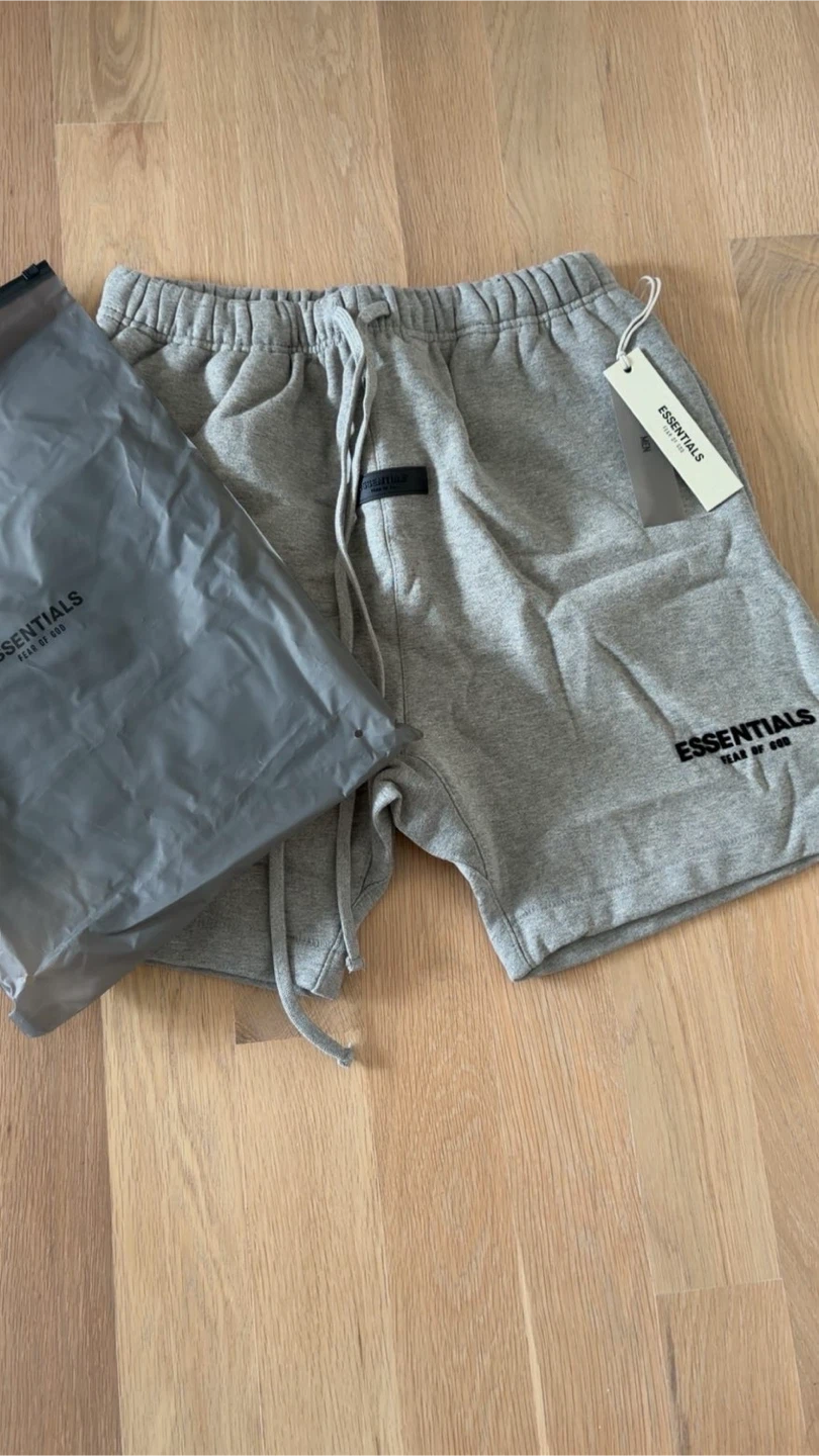 Essentials shorts