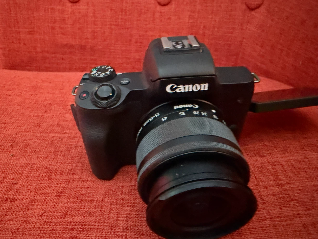 Canon EOS M50 Camera with 15-45mm Lens - photo 2