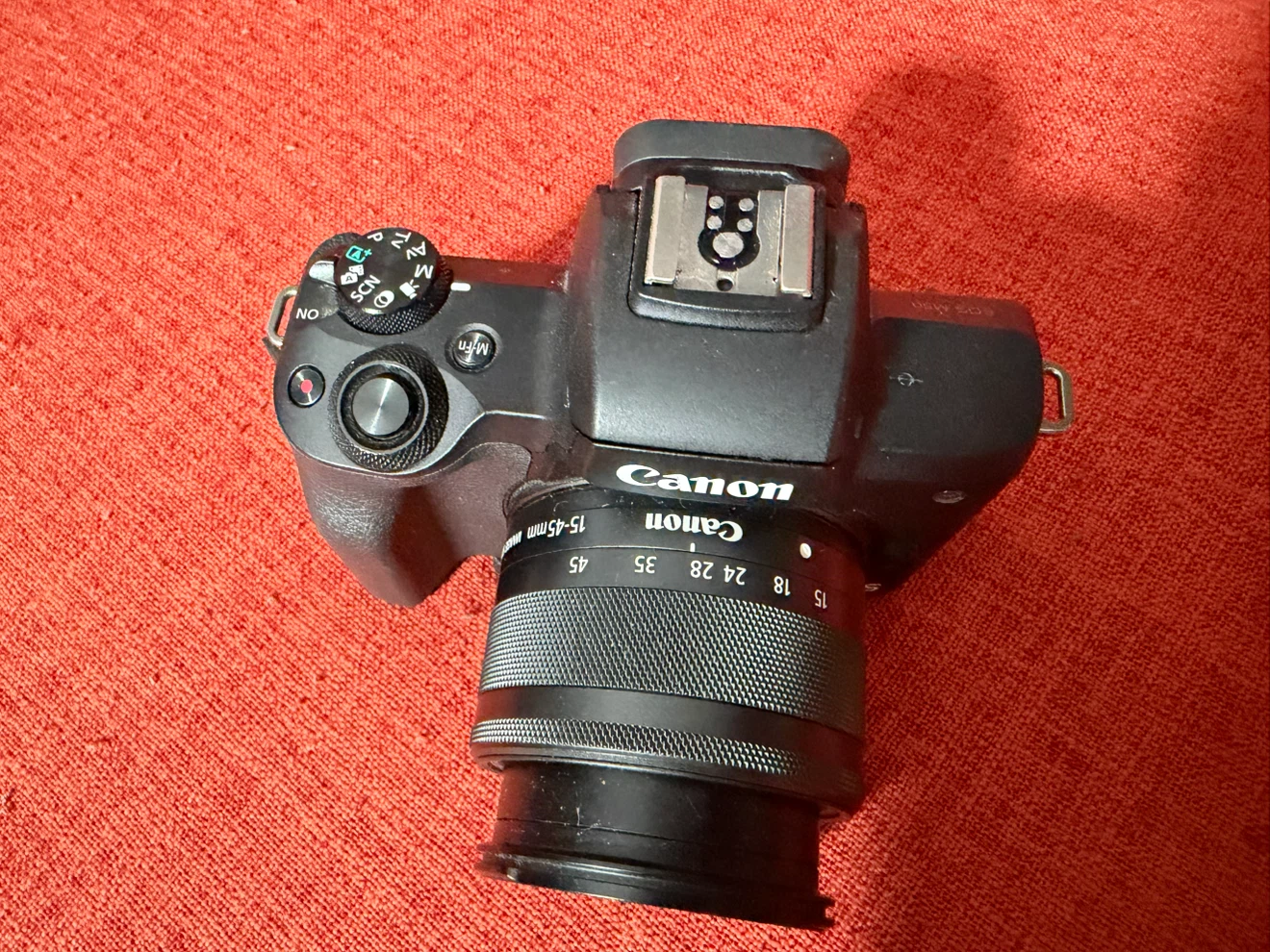 Canon EOS M50 Camera with 15-45mm Lens - photo 4